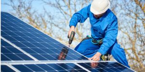Installation Maintenance Panneaux Solaires Photovoltaïques à Avignonet